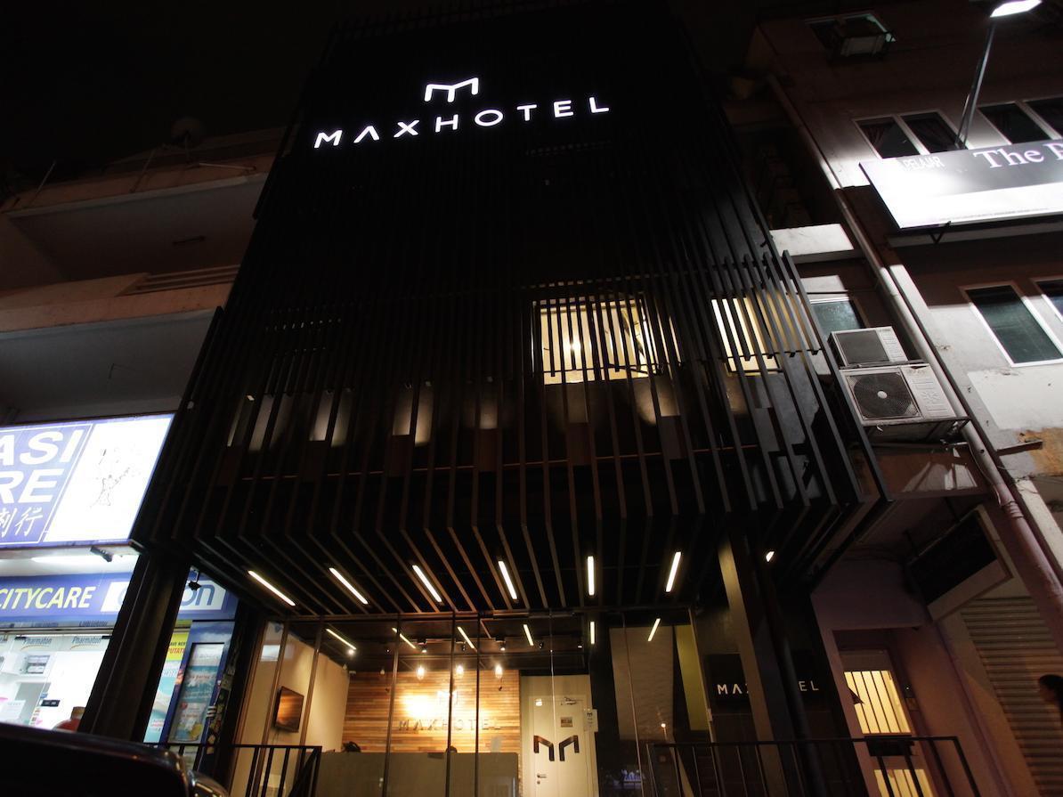 Max Hotel Subang Jaya Exterior foto